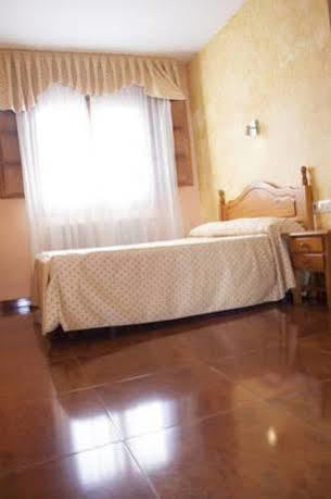 Hostal Le Vintage Ávila Eksteriør billede